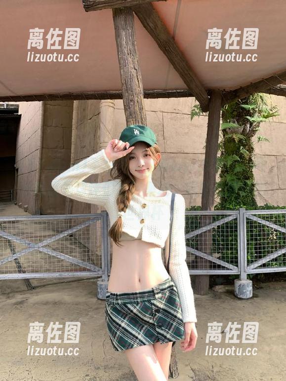 51.com 不想多说,www.51.com网站简直是球迷们的聚集地,精彩程度堪比世界杯