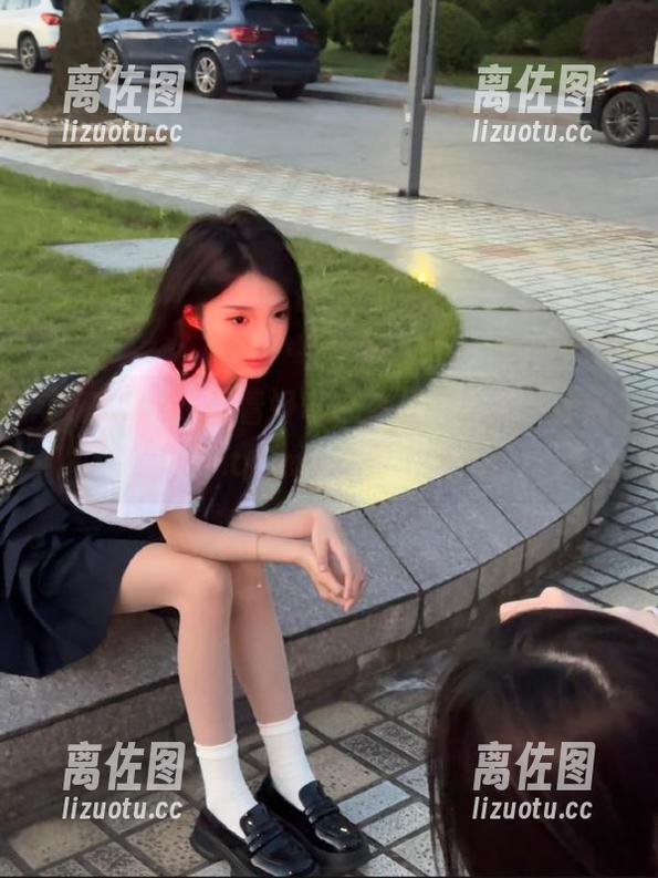 怀着好奇心，打开导航，www.51.com带你看个热闹！