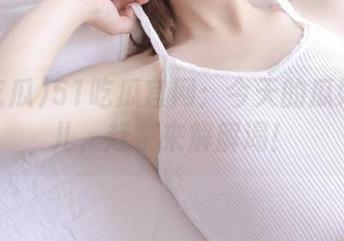 51吃瓜官网：今天的瓜好有汁儿，赶紧来解解渴！