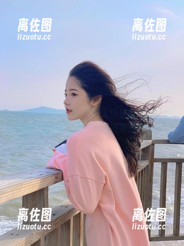 51吃瓜网 51吃瓜网入口里新鲜事儿总是让人眼前一亮,偏偏还有些心酸!