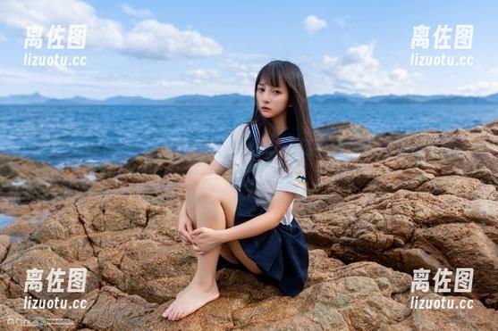 视频里的表情，不就是51热门说的“看起来很可疑”吗？