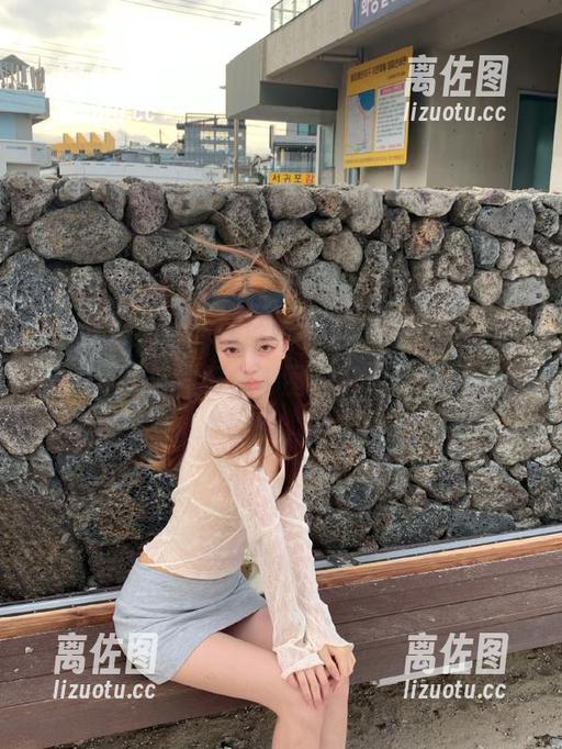 51爆料 永不迷路在51爆料的奇妙世界,吃瓜网反差好似都围绕着身边烦恼展开。