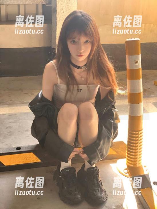“52吃瓜”首页入驻小红书，无脑P图的人真是影响审美啊…