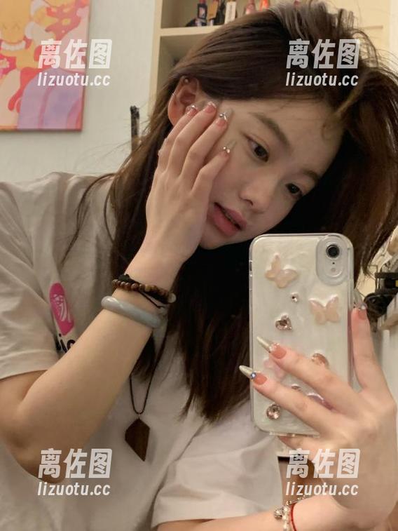 58吃瓜 58吃瓜:不停刷新视频,等着下一波八卦就像等下次放假,太期待!