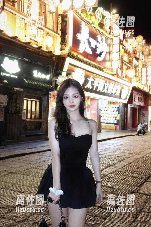 打开91吃瓜app，今天吃瓜从这里开始，噗哈哈！
