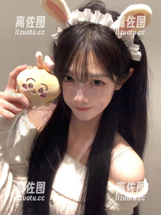每次转发www.51cgfun的视频，都是一次心理斗争，别人会觉得我好奇，还是我在八卦呢？
