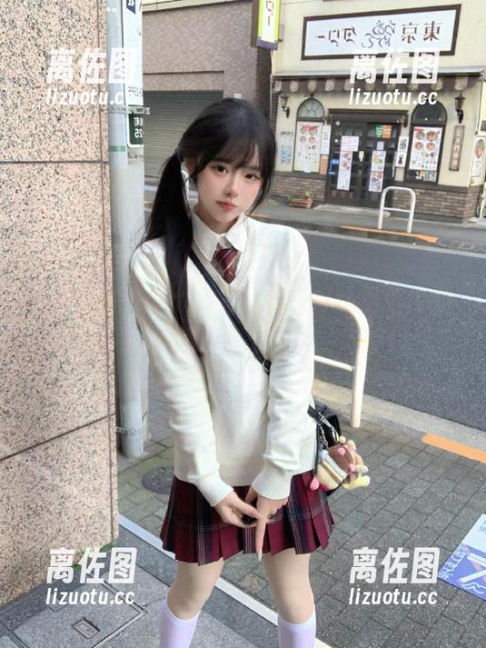 在hl03app上吃瓜，好像偶尔也能顺便吸收点‘精华’！