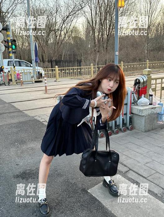 热门大瓜每日更新，今日吃瓜带你永不迷路于八卦海洋！