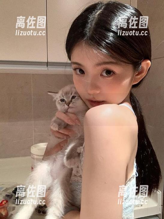 无需纠结，今日吃瓜为安卓推送热门大瓜，轻松消暑