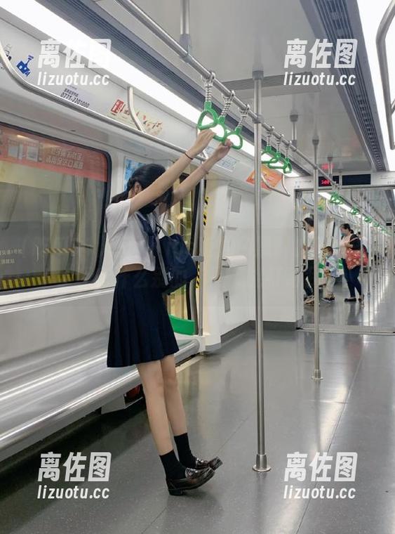 吃瓜91 订阅了ios版九色黑料的吃瓜91,还有什么别的“黑”能打动我?