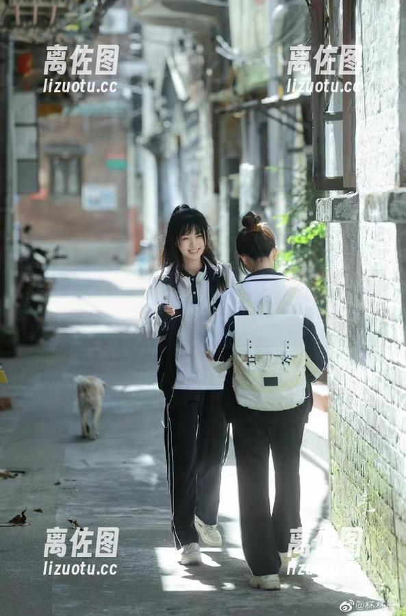 吃瓜网 吃瓜网发布心灵鸡汤版的免费吃瓜指南,听得我直想把瓜皮带回家!