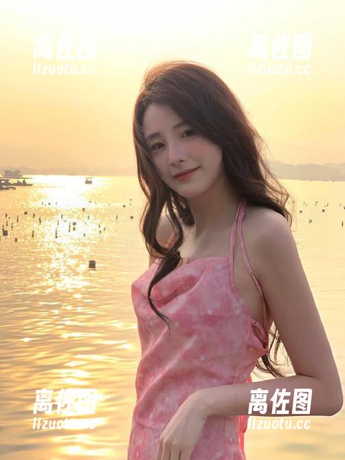 吃瓜网站 吃瓜网站首页:今天的热门话题是不是又让我怀疑人生?