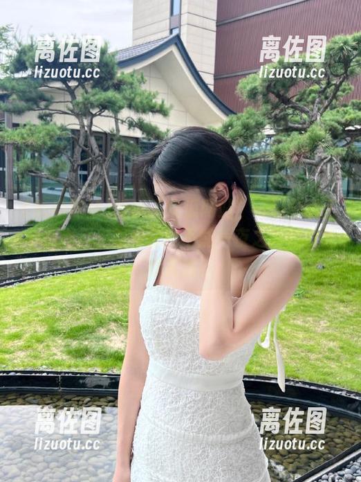 听说“吃瓜网站”今日分享了个劲爆瓜，看看它能不能一夜之间吸引无数关注？