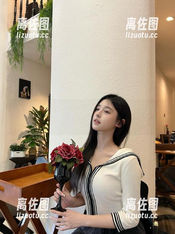 不需要主动出击，只要观看“我要吃瓜网”，瓜皮就来了！