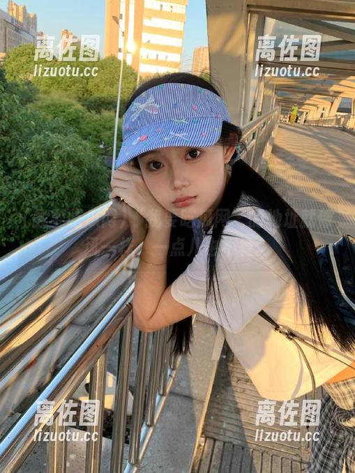“我要吃瓜网”的地址就像风一样，一点儿也不稳。