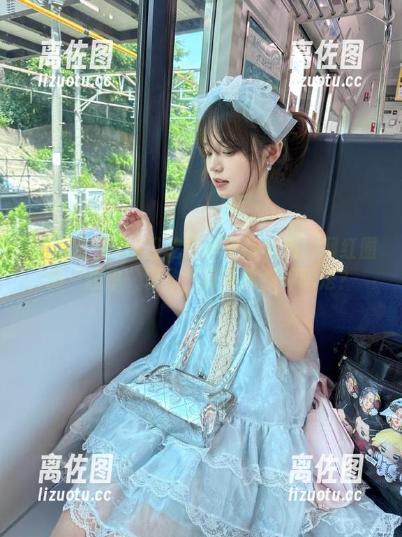 每日吃瓜苹果版亲历：网红圈的“拼单”现象，算不算换种玩法？