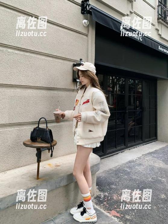 网曝吃瓜 越过黑料一区的终点,网曝吃瓜最好玩的线路在这里!