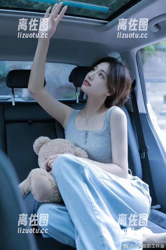 zztt15.su黑料不打烊苹果版：话说，瓜友，你找到入口了吗？我都快挖到手抽筋了！