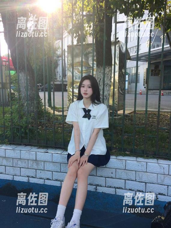没事就下载个黑料正能量167.sk，低调吃瓜生活也能高调出圈啊！