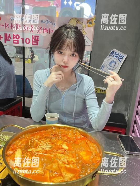 黑料争论：ios上的黑料正能量和黑料不打烊，哪个更无底线？