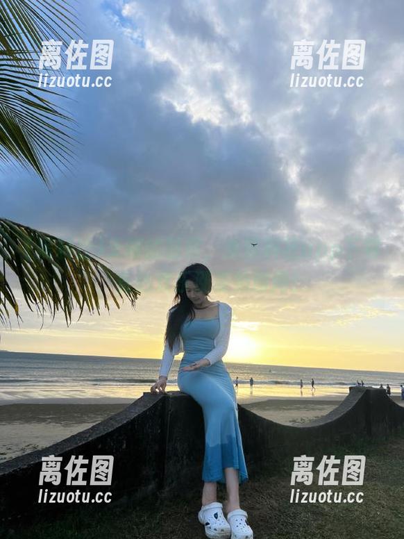 黑料社 无聊的时候,来黑料社app下载,直达欢乐涨姿势时间!